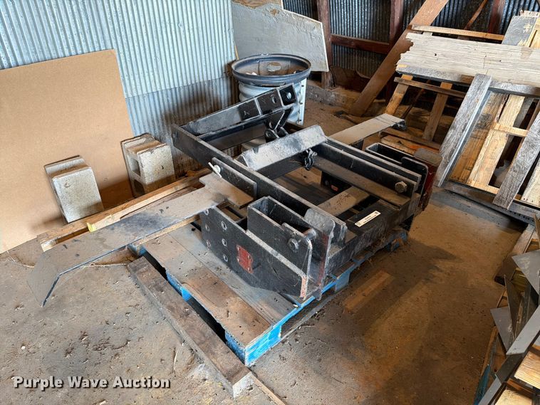 Snow plow frame - EX4618