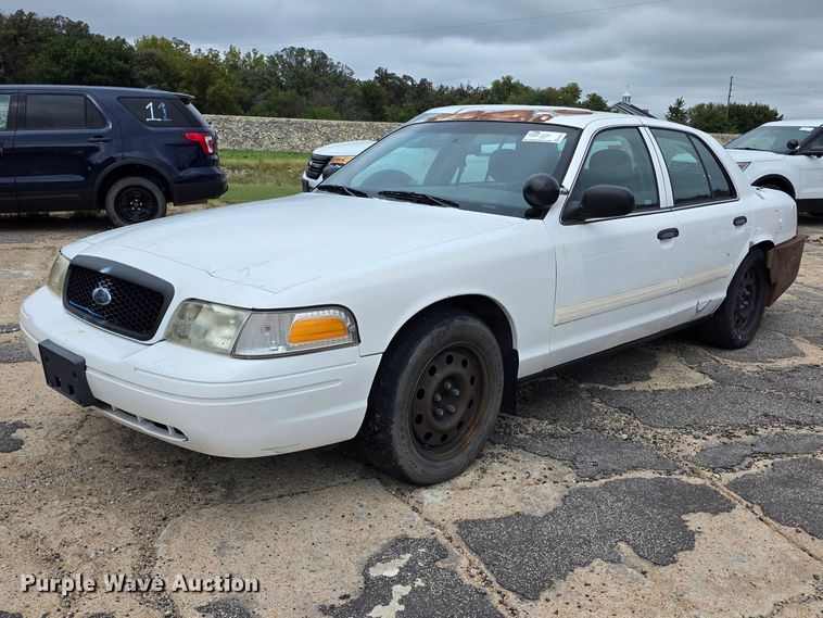 2009 Ford  Crown Victoria Police Interceptor  - FH6431