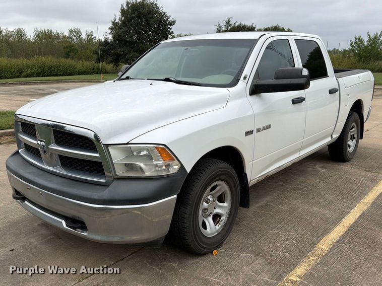 2012 Dodge Ram 1500 Crew Cab pickup truck - FK3473