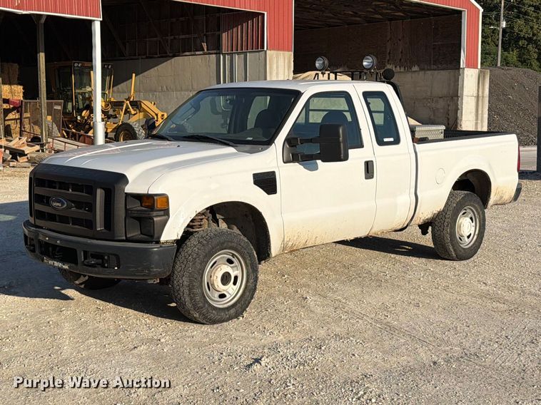 2008 Ford F250 Super Duty XL Ext. Cab pickup truck - FT6312