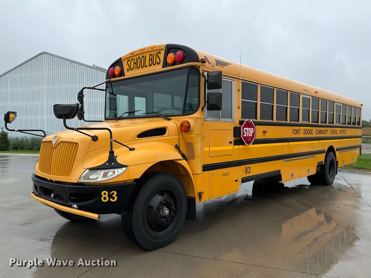 2015 IC Bus PB105 school bus - FT8120