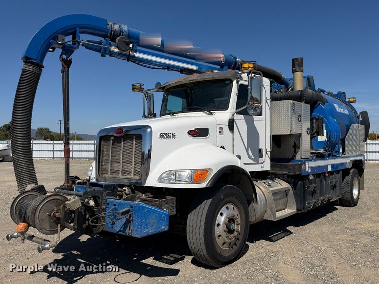 2017 Peterbilt 348 sewer jetter truck - YA4794