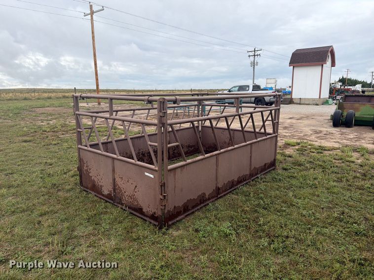 Hay bale feeder - EI7711