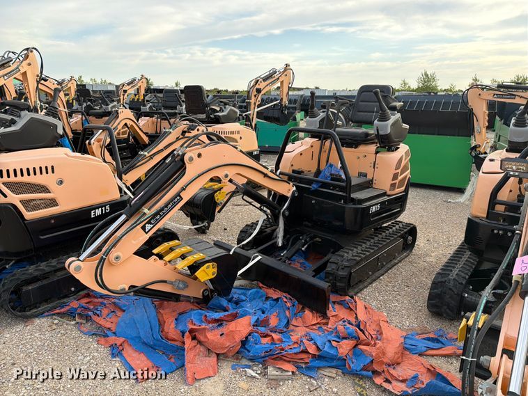 2024 Erie Industries EM15 mini excavator - EU1554