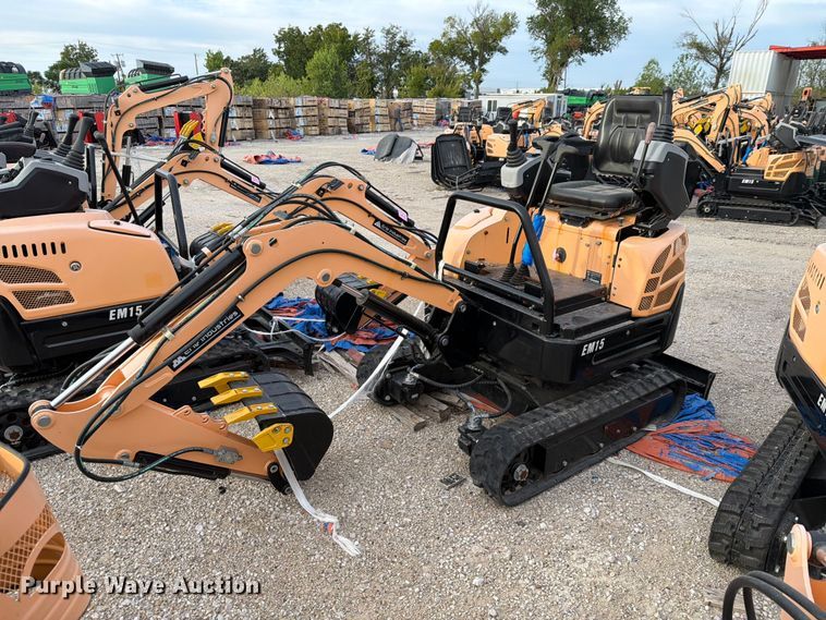 2024 Erie Industries EM15 mini excavator - EU1555