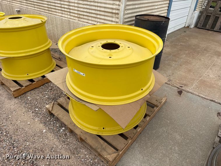(2) John Deere wheels - EW4380