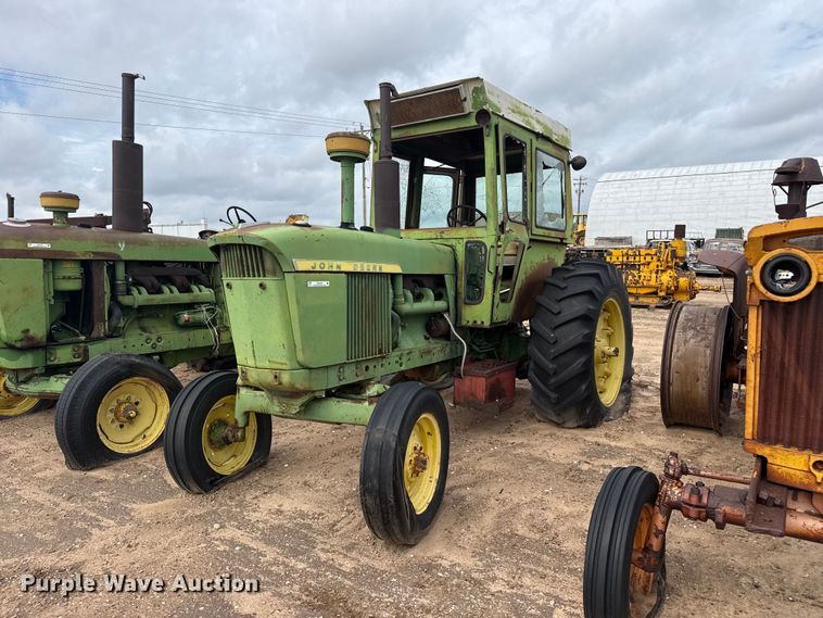 1962 John Deere 4010 tractor - EW4438