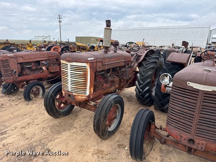 McCormick-Deering W-9 tractor - EW4445