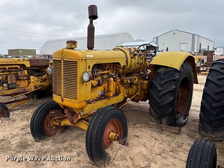 1956 Minneapolis Moline GB tractor - EW4459