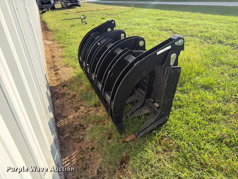 Quick attach skid steer grapple bucket - EX0536