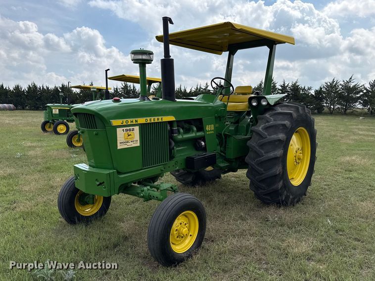 1962 John Deere 4010 tractor - FB8971