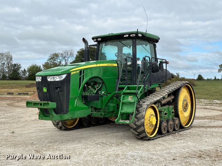 2012 John Deere 8360 RT tractor - FG0757