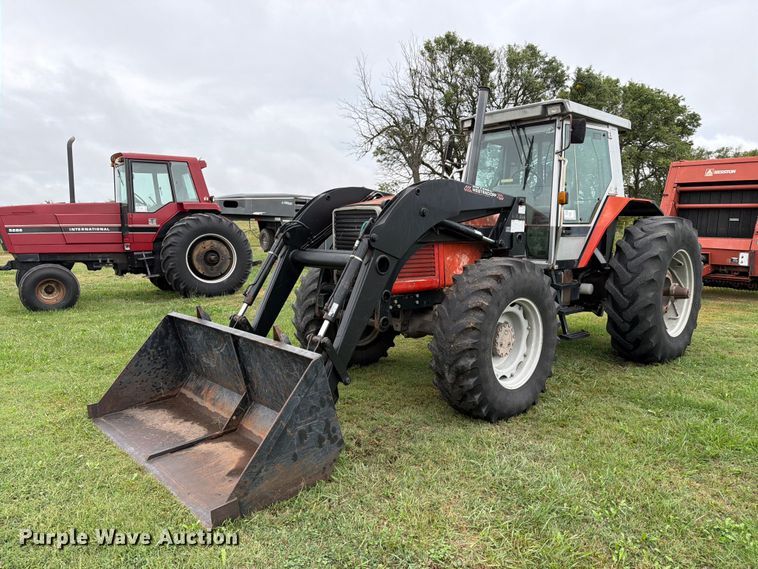 1992 Massey-Ferguson 3690 MFWD tractor - FN2620
