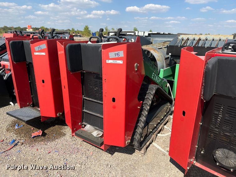 Erie Industries SCL850 compact utility loader - NC9945