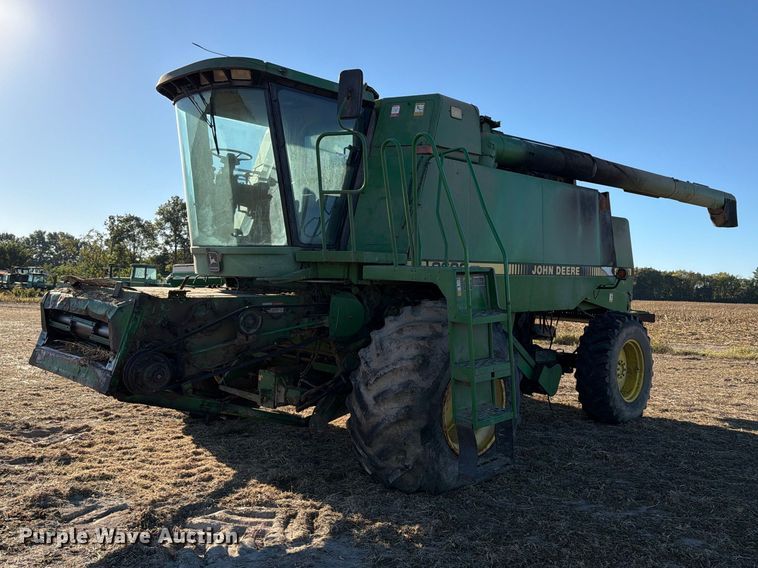 1994 John Deere 9600 RWA combine - YA5380