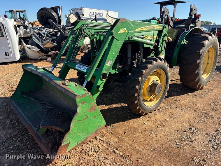 2006 John Deere 5105 MFWD tractor - YA5402