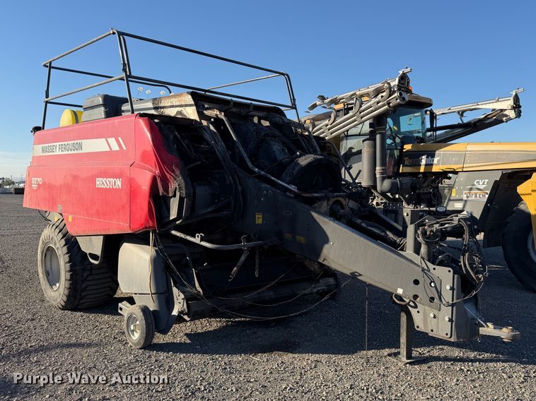 2016 Massey Ferguson 2270 large square baler - YA5448