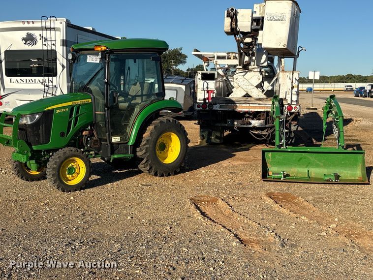 2025 John Deere 3039R MFWD tractor - YA5487
