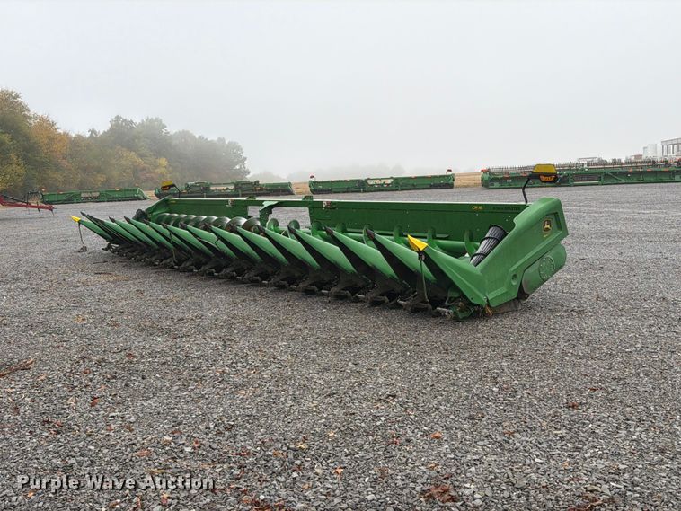 2025 John Deere CR 16 StalkMaster corn head - YA5665