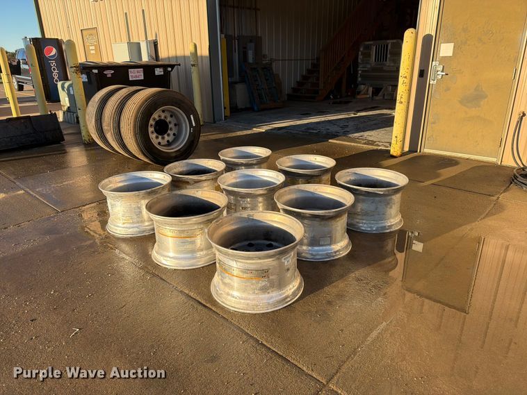 (9) 23.5" wheels - DT3033