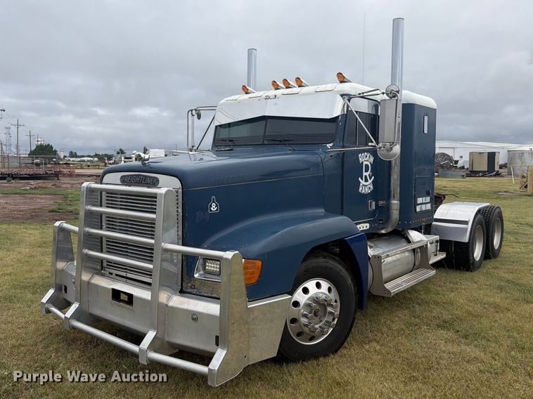 1994 Freightliner FLD semi truck - EI7675