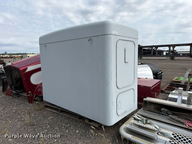 Kenworth sleeper - EP7826