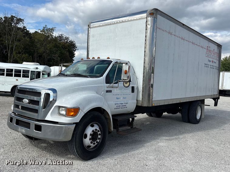 2007 Ford F650 box truck - ER3420