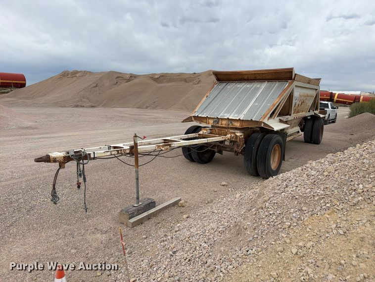 1996 Ranch Manufacturing Co. bottom dump trailer - FM7691