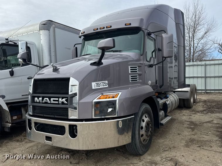 Mack Trucks For Sale In Kansas | Purple Wave Auction