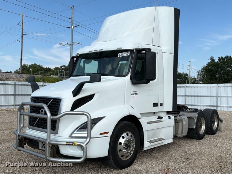 2024 Volvo VNR semi truck - YA4703