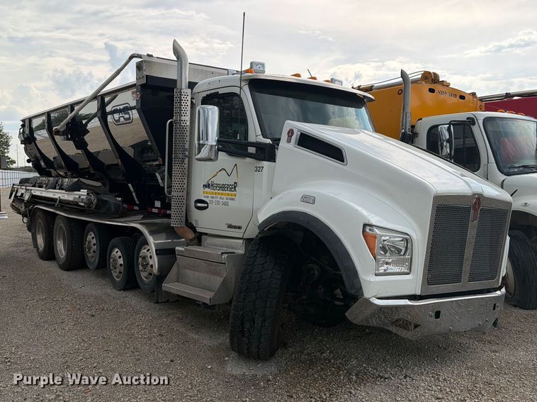 2021 Kenworth T880 rock slinger truck - YA4965