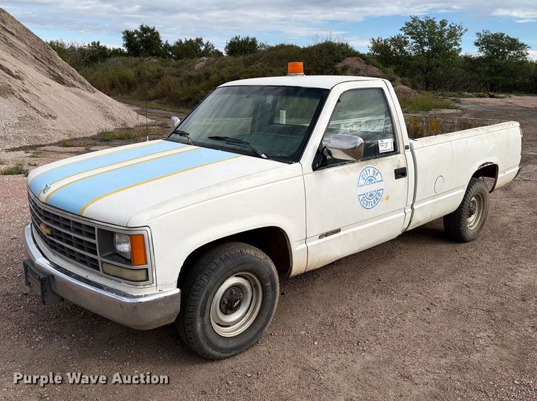 1991 Chevrolet C1500 pickup truck - EA0579