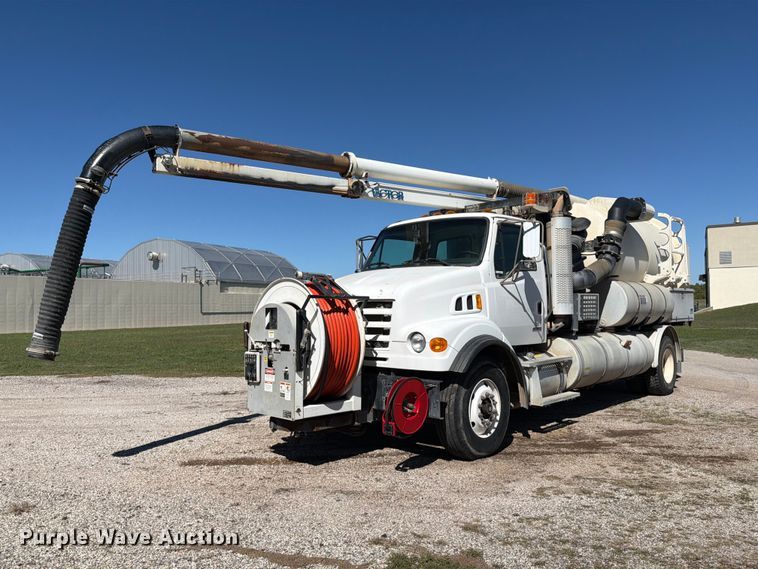 2005 Sterling L7500 sewer jetter truck - EP7915