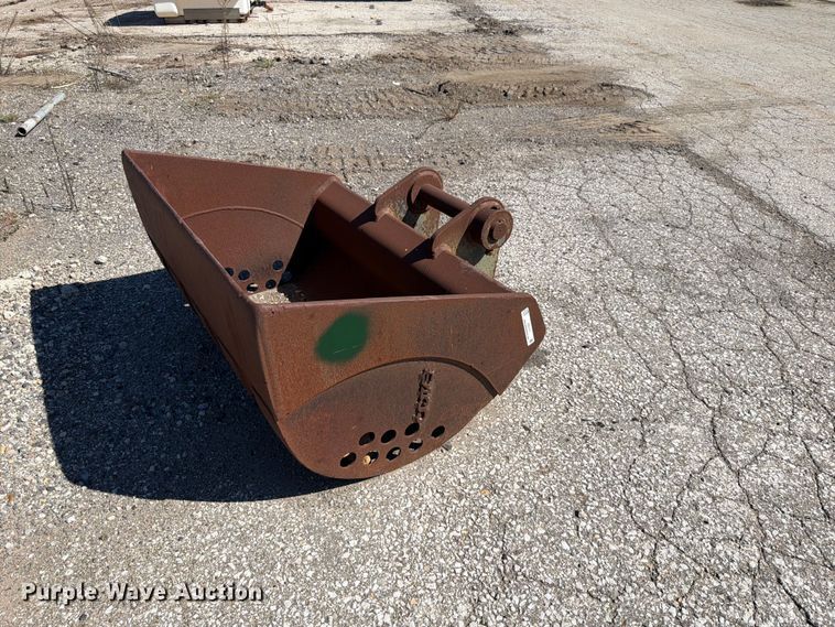 ESCO excavator bucket - ES1171