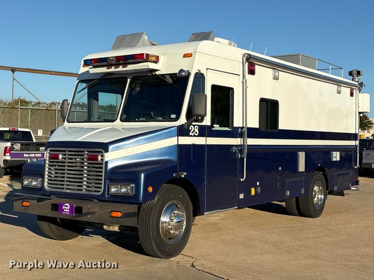 1990 Chevrolet Forward Control mobile command center - ES8117