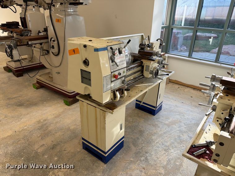 C.P. TOOLS INC. YCL-1236GH lathe - EX4305