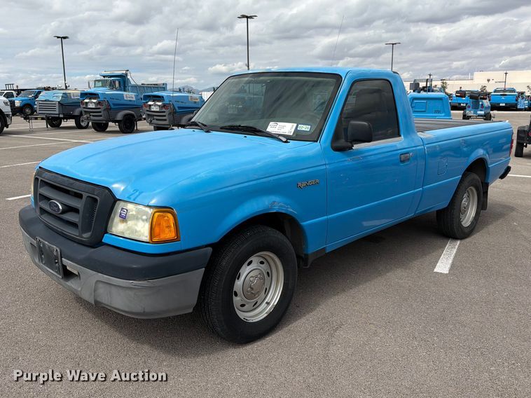 2004 Ford Ranger pickup truck - FI2045