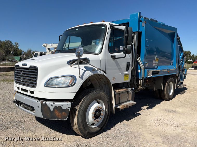 2020 Freightliner Business Class M2 refuse truck - FK3851