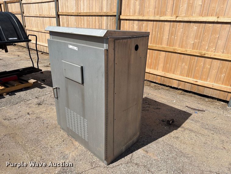 Traffic light control cabinet - FU1138