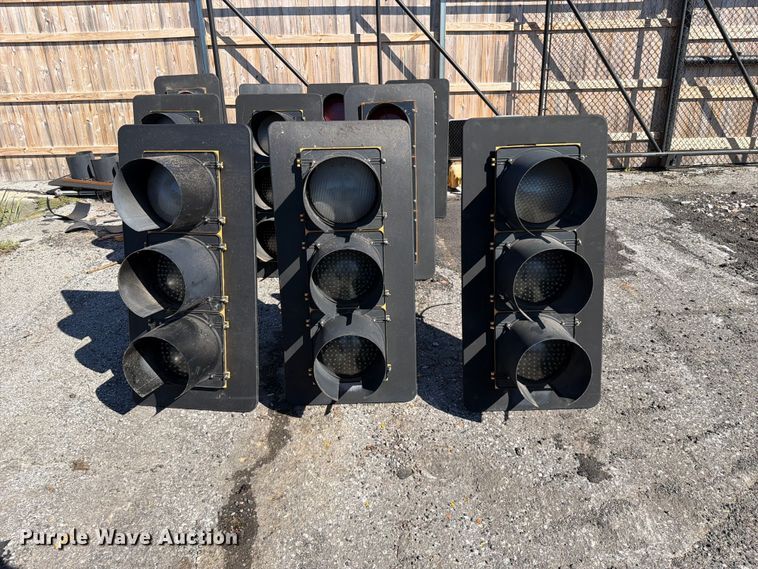 (3) traffic lights - FU1147