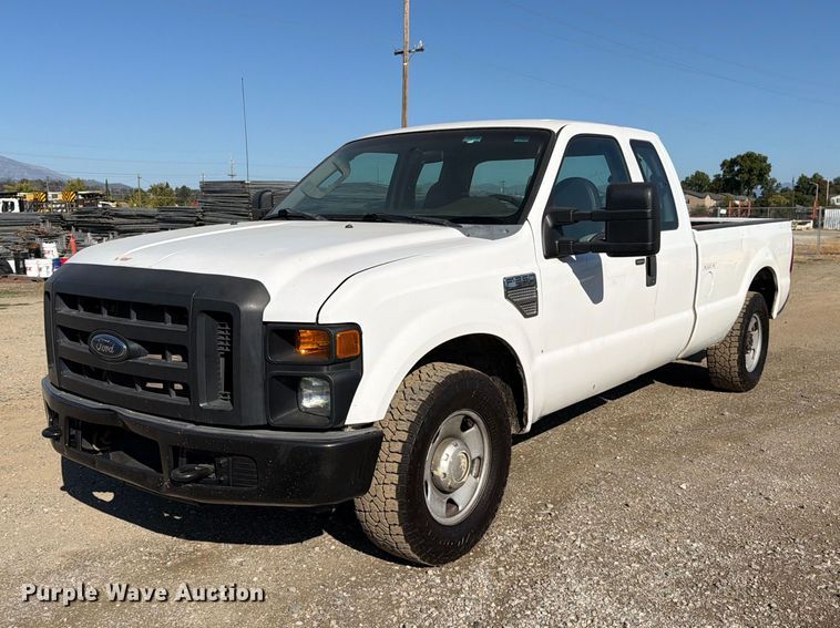 2009 Ford F250 Super Duty Ext. Cab pickup truck - EA0034