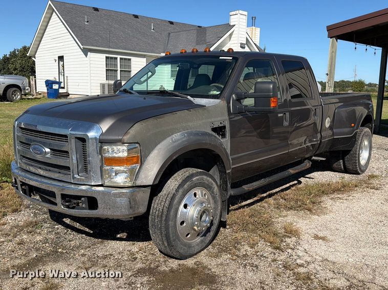 2008 Ford F450 Super Duty Crew Cab pickup truck - EO8795