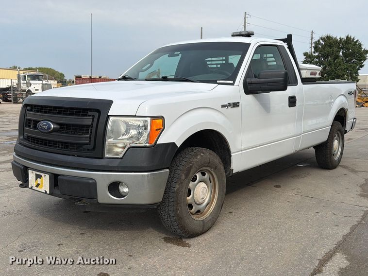 2014 Ford F150 XL pickup truck - EP7831