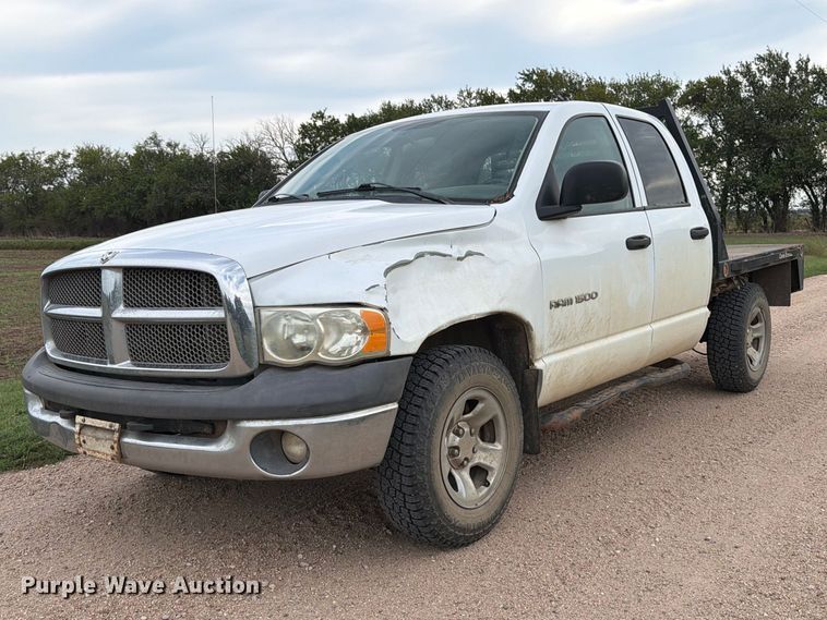 2003 Dodge Ram 1500 Crew Cab flatbed pickup truck - EP7847