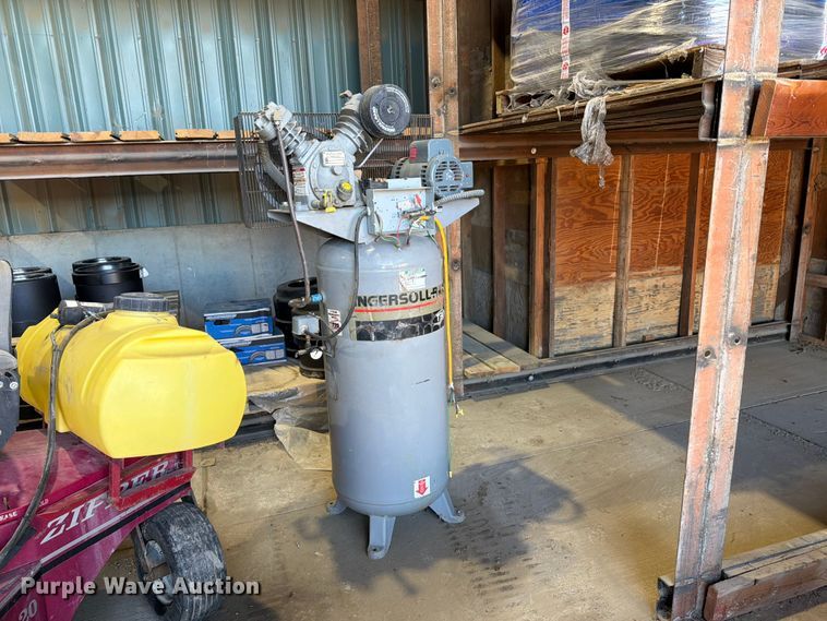 1997 Ingersoll Rand T30 air compressor - EP7891
