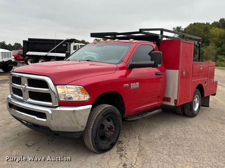 2014 RAM 3500 utility bed pickup truck - ER3376
