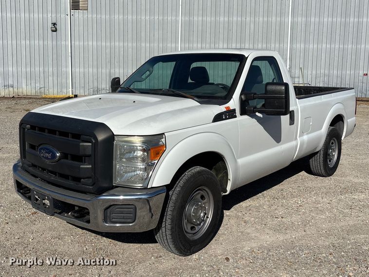 2013 Ford F250 Super Duty pickup truck - ER3423