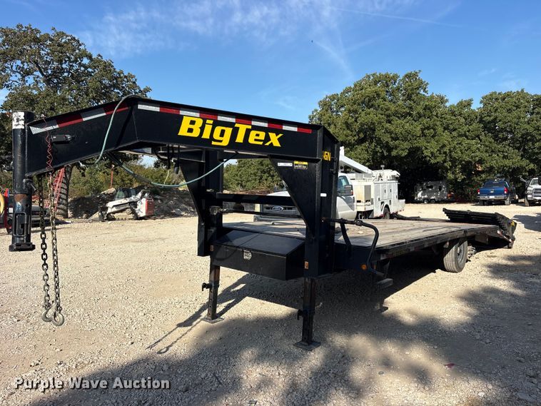 2023 Big Tex Trailers 14GN-20BK+5MR equipment trailer - ES8178