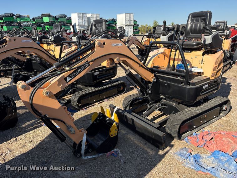 2024 Erie EM15 mini excavator - ES8388