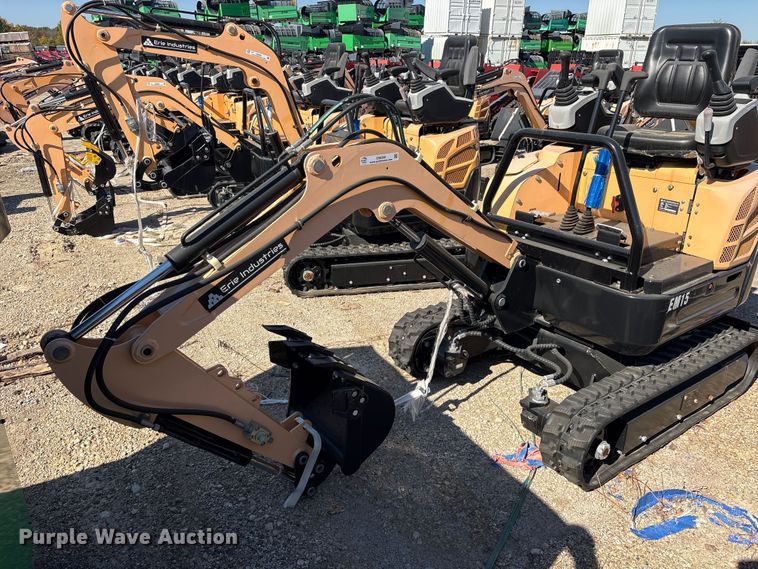 2024 Erie EM15 mini excavator - ES8390